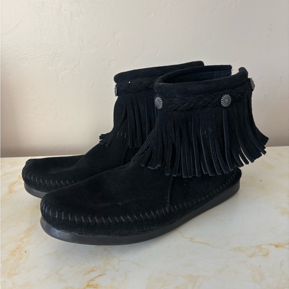 Minnetonka Back Zip Western Bootie, size 8.5 - Picture 2 of 7